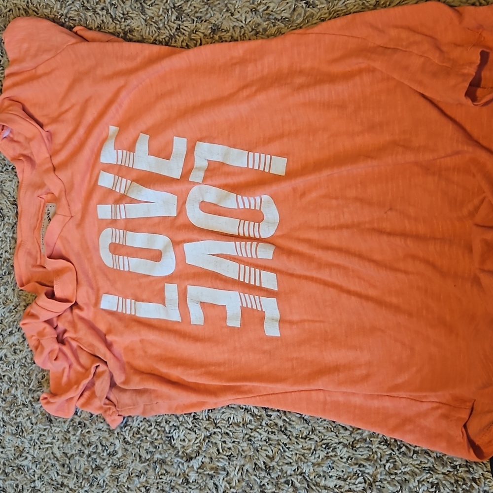 A coral shirt for like working out and sleep where whatever you would like to be